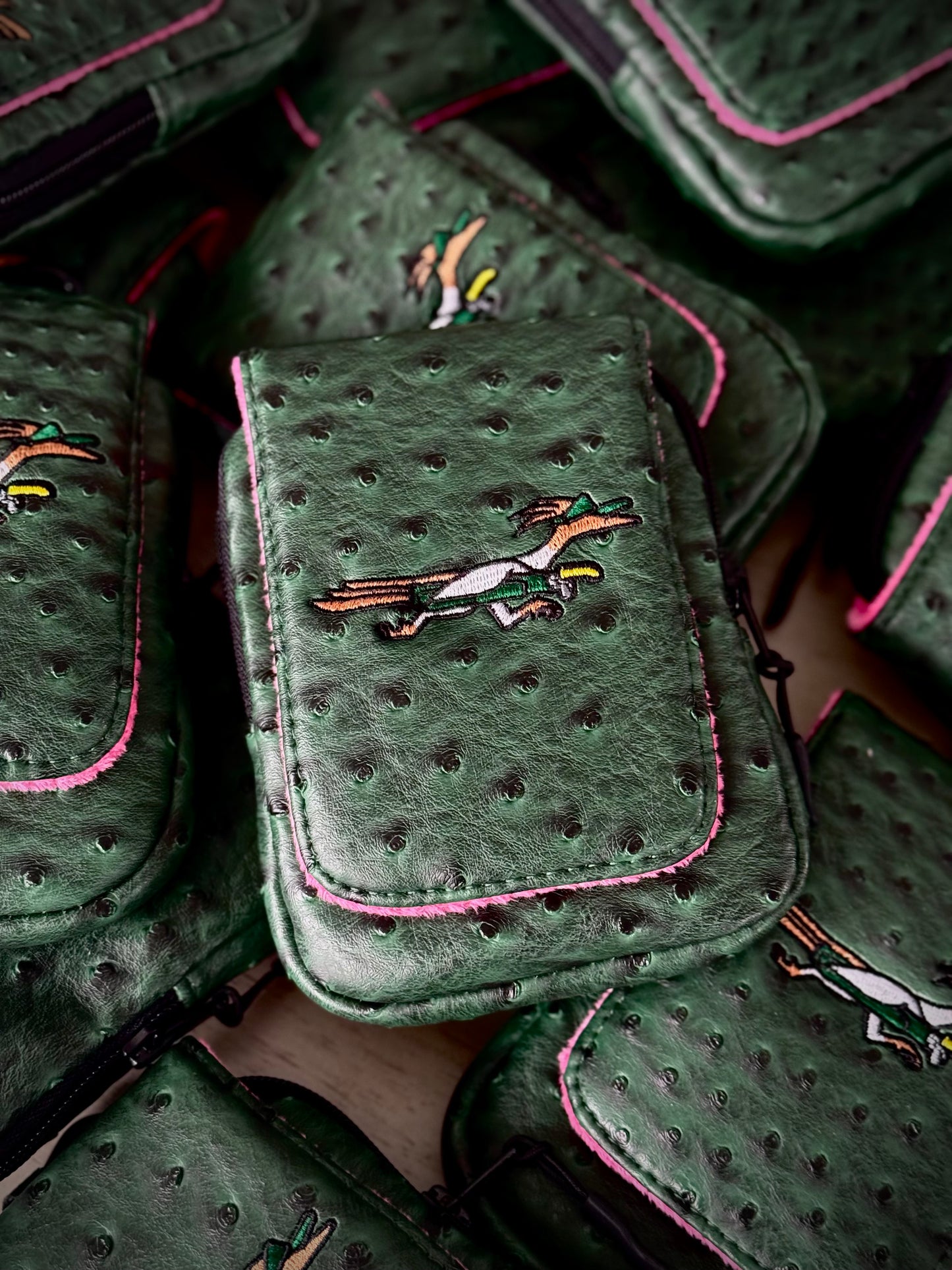 Beep! Range Finder Case - Caddie bib logo